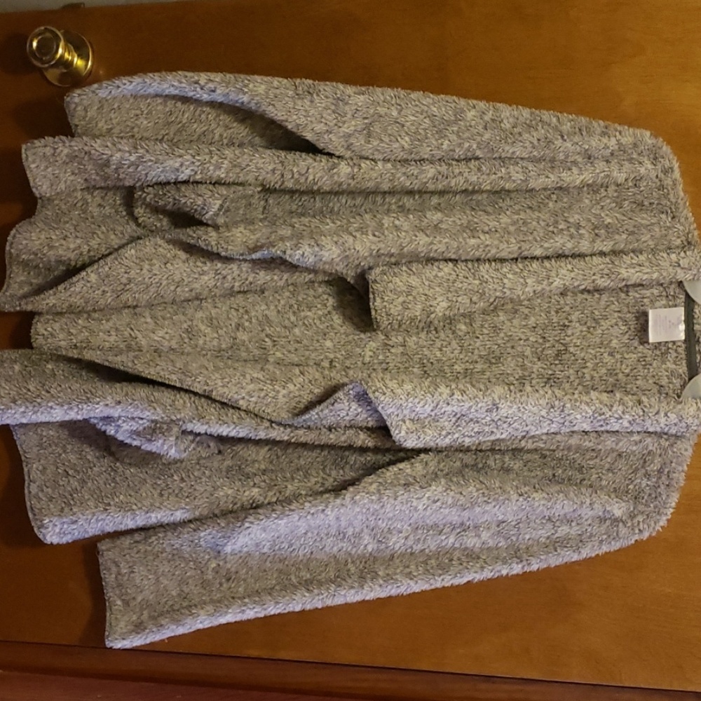 grey sweater